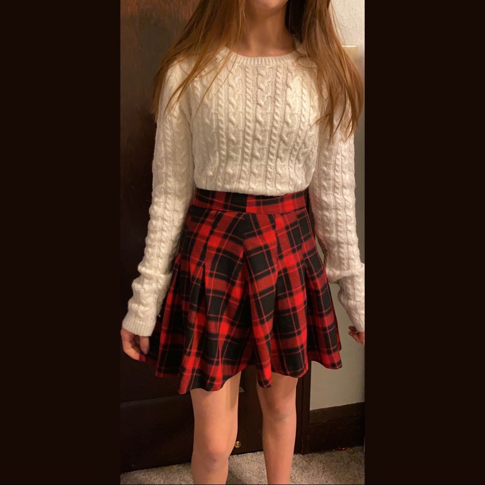 Red Pleaded plaid school skirt H&M US 2 EUR 32